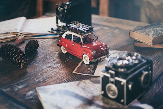The little red car